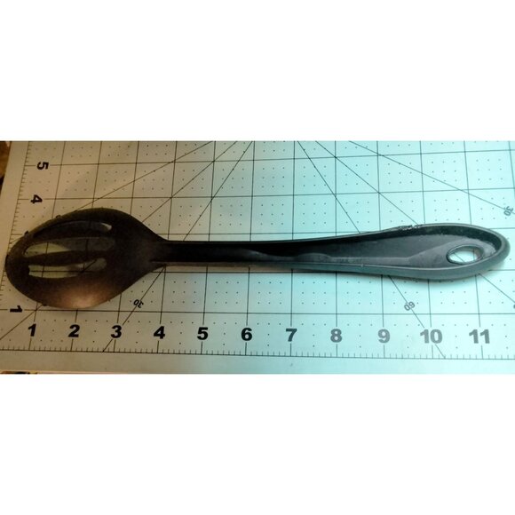 Coghlans Black Slotted Spoon Heat Resistant Nylon Non Stick Utensil - Picture 2 of 6